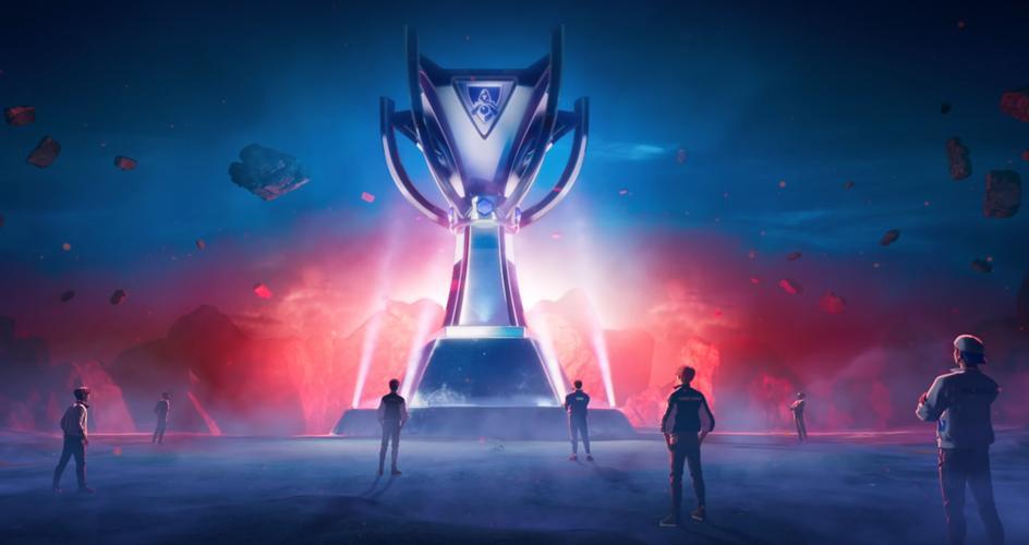 Faker在巴黎圣日耳曼比赛中夺冠,战术调整引发热议!(巴黎圣日耳曼lol战队)