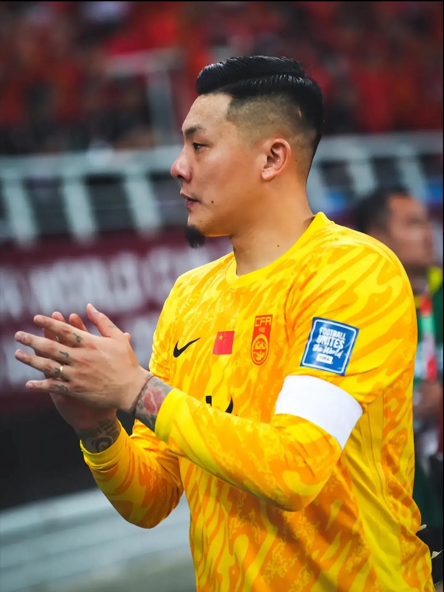 包含Scout重返赛场，比赛局势复杂首场状态出色，中国队观众沸腾！赛场气氛高涨的词条星空体育官网